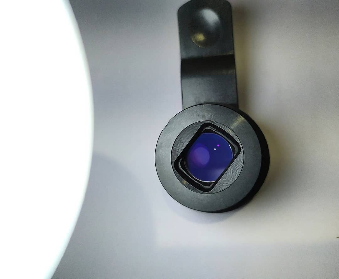 Prosumer Sony 25mm Macro Lens